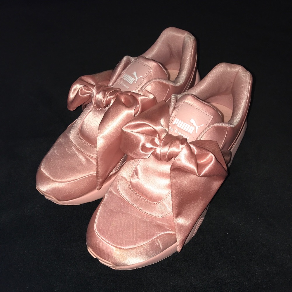 Pink Puma FENTY bow sneakers by Rihanna with box